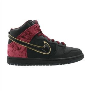 Nike Dunk High Premium SB ‘BLOODY SUNDAY’